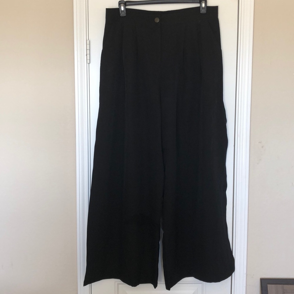 WHY DRESS Wide Leg Trousers 💕